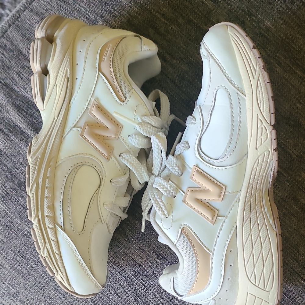 New Balance Cream and Tan Athletic Shoes